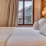Hotel Lyret 3*