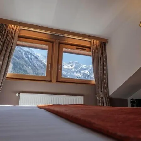 Lyret Hotel