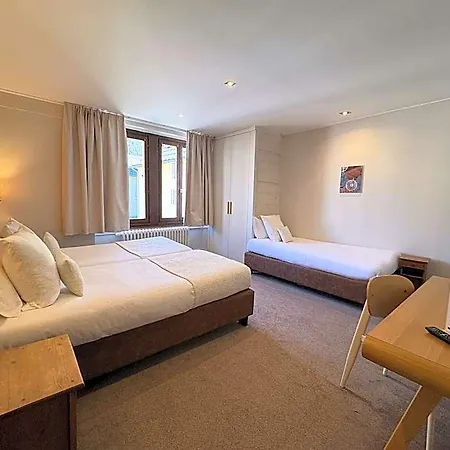 Otel Lyret