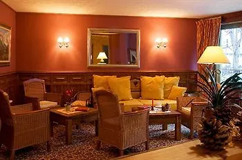 Otel Lyret 3*